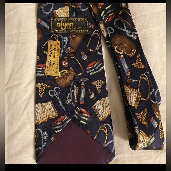 ALYNN Neckwear Mens Necktie 100% Silk Doctor Theme Tie Creative American Design - Picture 7 of 8